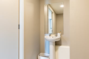 Platinum Studio Floors 1-6 - Image 8